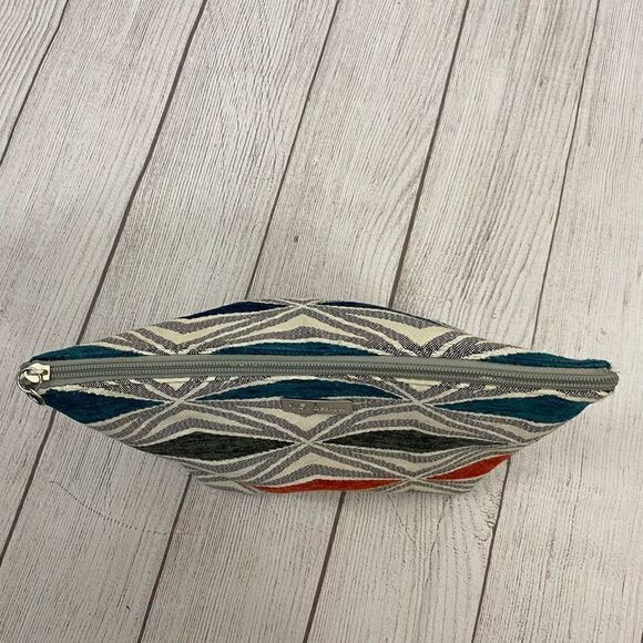 VB design make up bag - Picture 3 of 8